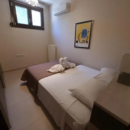Blue Aura Family Apartment *